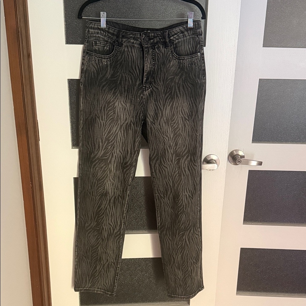 Melanie Lyne Zebra Print Straight Leg Jeans